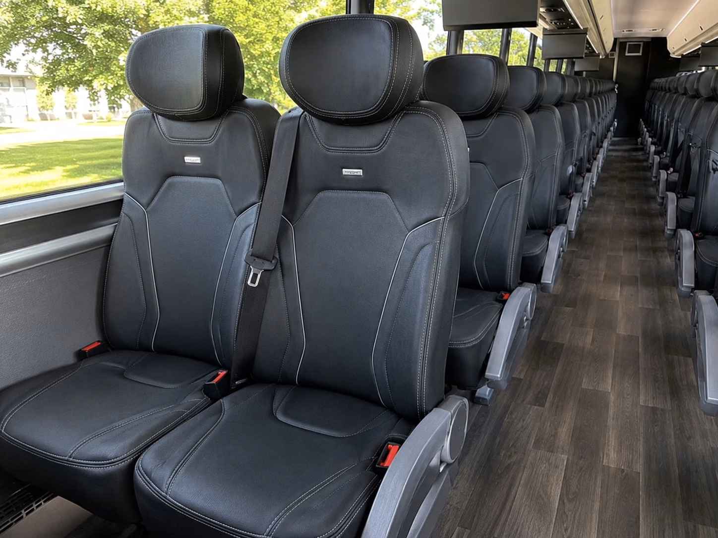 finding the right bus for sacramento s most popular wedding venues is simple