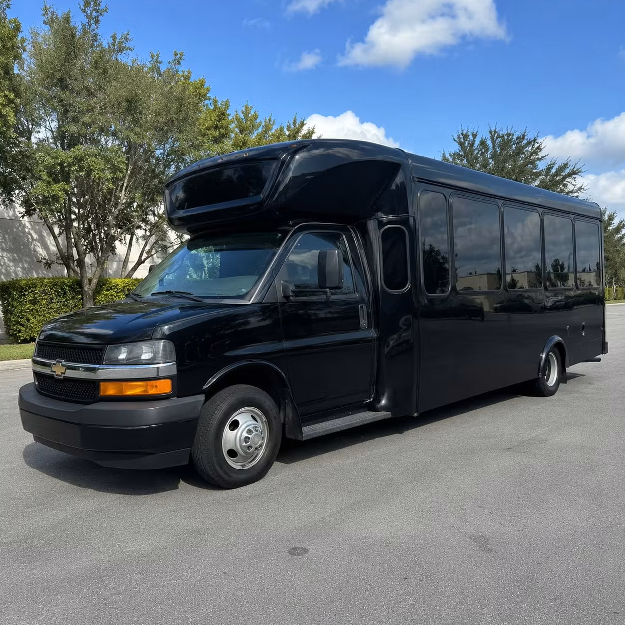 party buses minibuses and charter buses for sacramento prom night