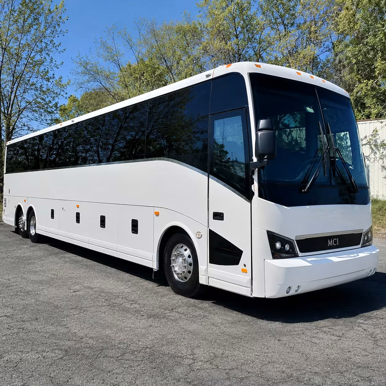 sacramentocoachbusservice com connects you with concert shuttles for toyota amphitheatre and outdoor venues